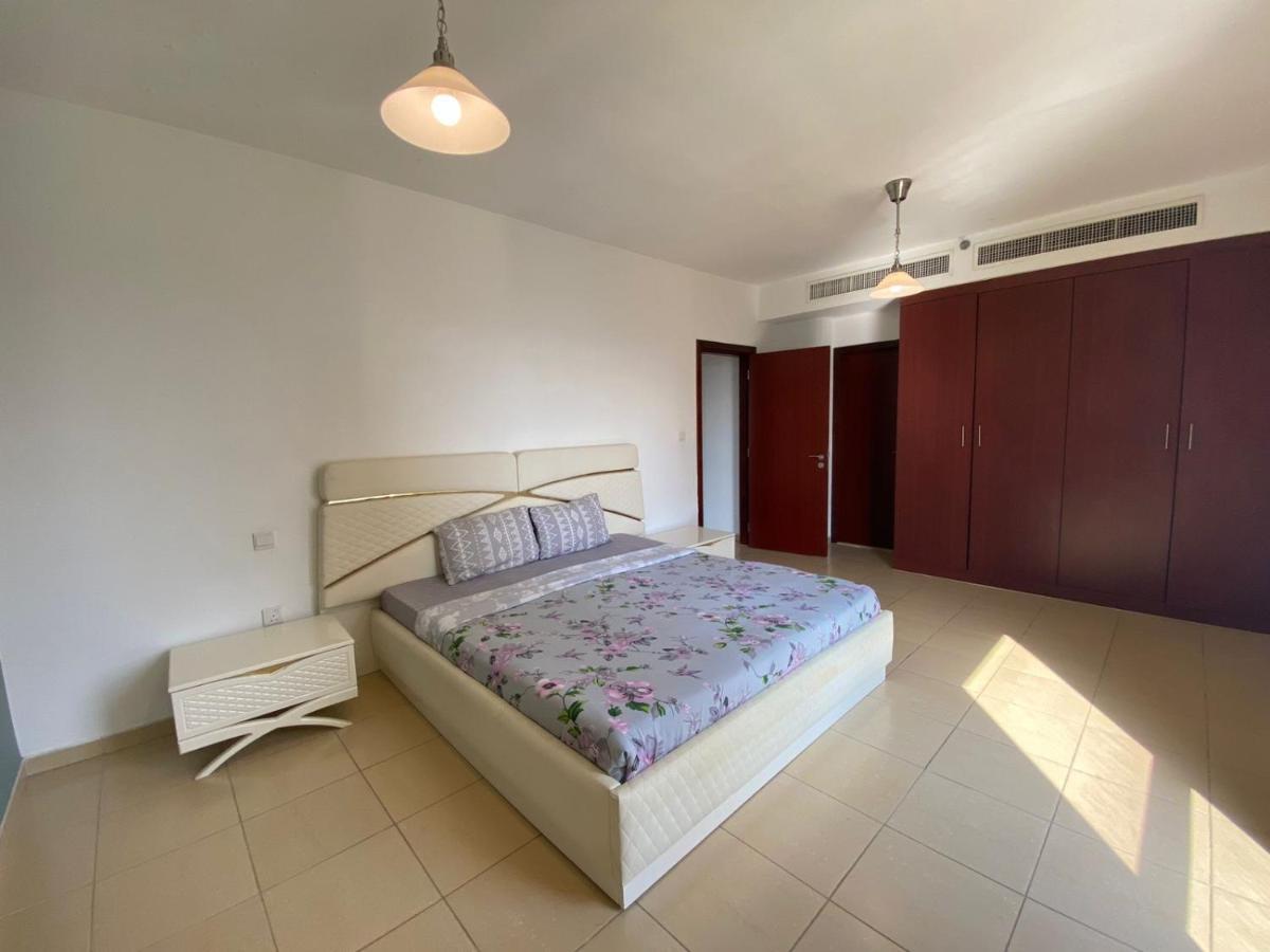 Al Mashreq Huge 2 Bedroom Rimal 1 Dubai Exteriör bild