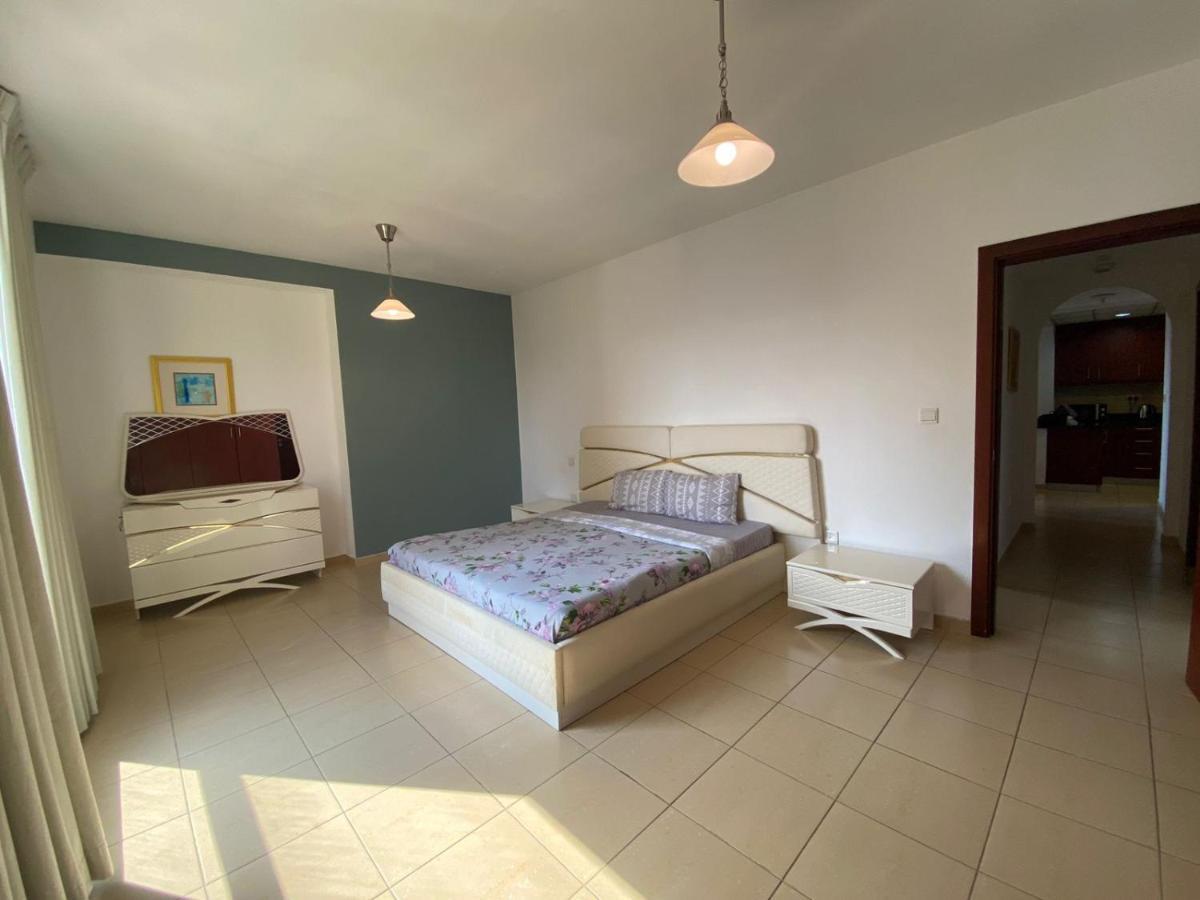 Al Mashreq Huge 2 Bedroom Rimal 1 Dubai Exteriör bild